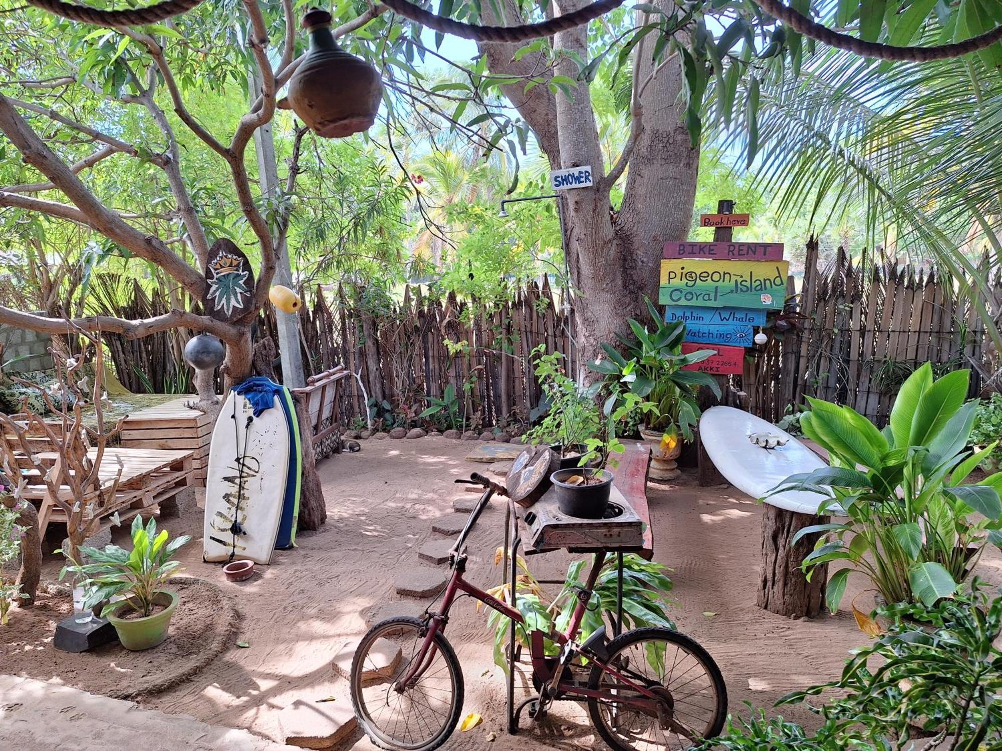Akki'S Hostel Trincomalee Eksteriør billede